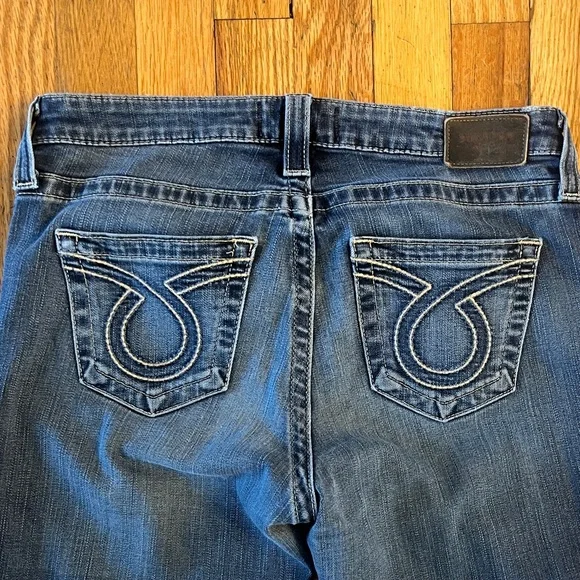 Big Star Women's Dark Blue Skinny Jeans with Embroidered Back Pocket- size 28 - Picture 10 of 13